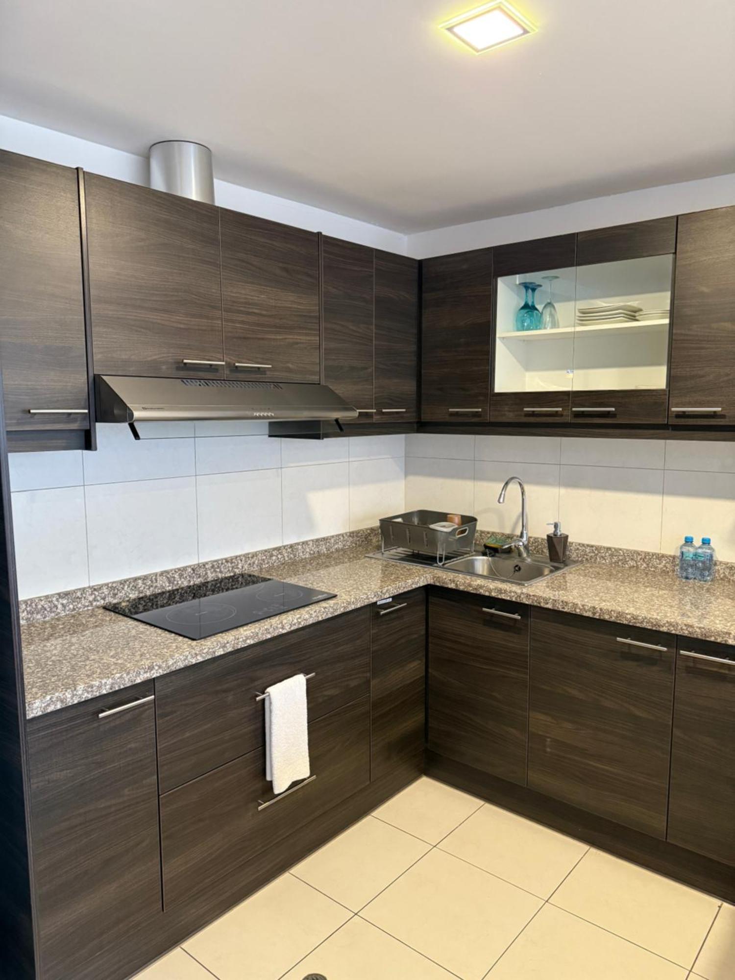 Apartamento Finlandia Park Suite Quito Esterno foto