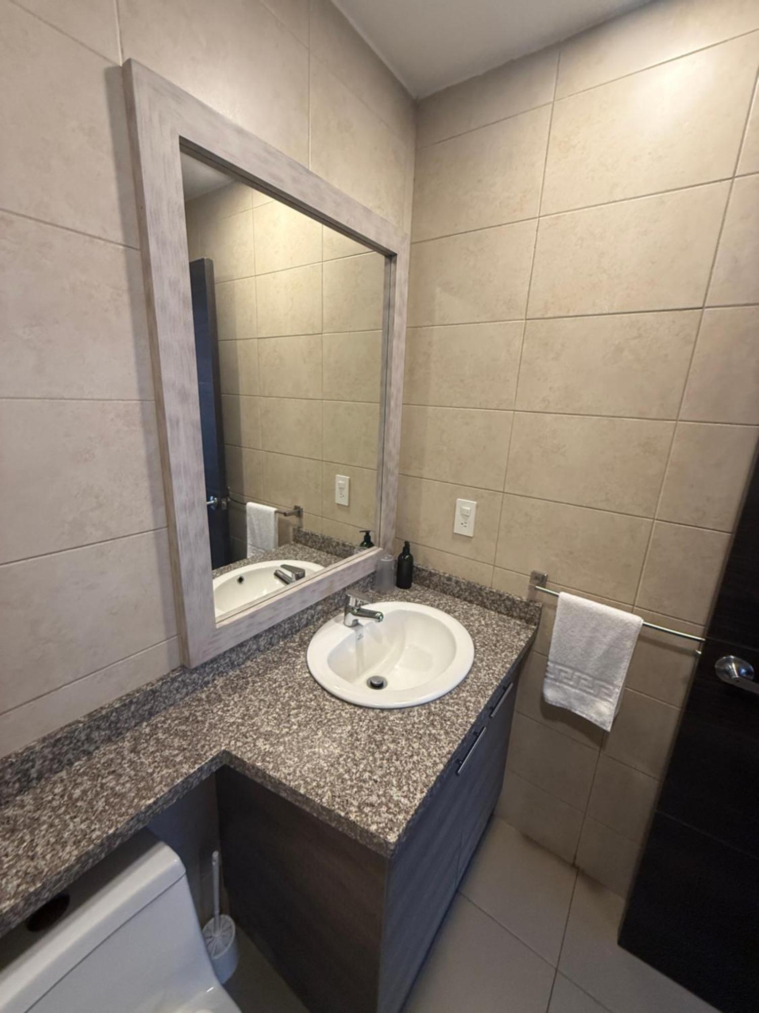 Apartamento Finlandia Park Suite Quito Esterno foto