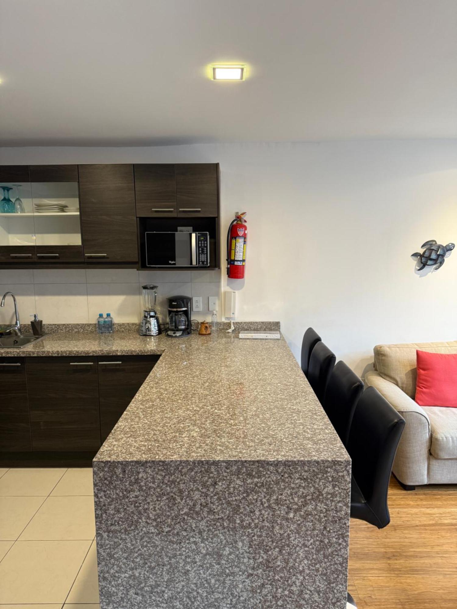 Apartamento Finlandia Park Suite Quito Esterno foto