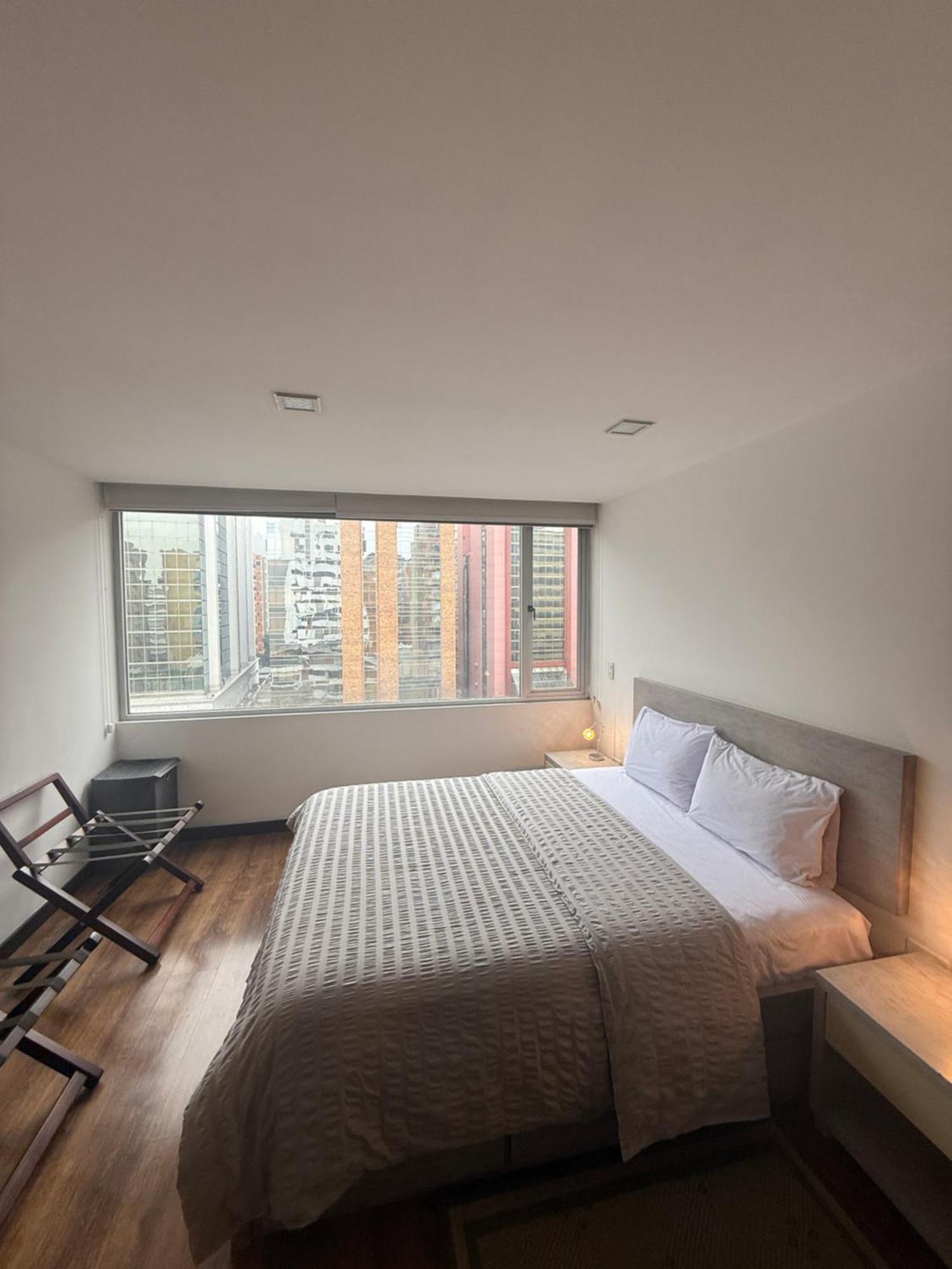 Apartamento Finlandia Park Suite Quito Esterno foto
